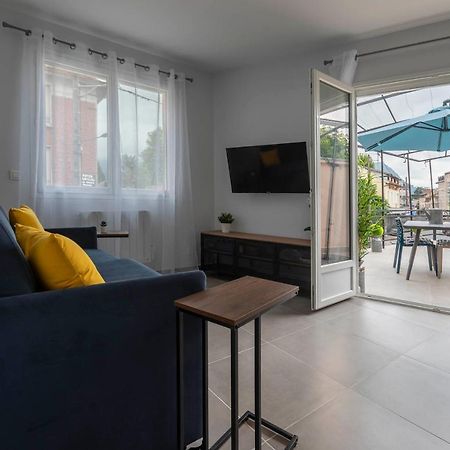 Loc Trotteur Le Graphite T2 Grand Confort Terrasse Lourdes Buitenkant foto