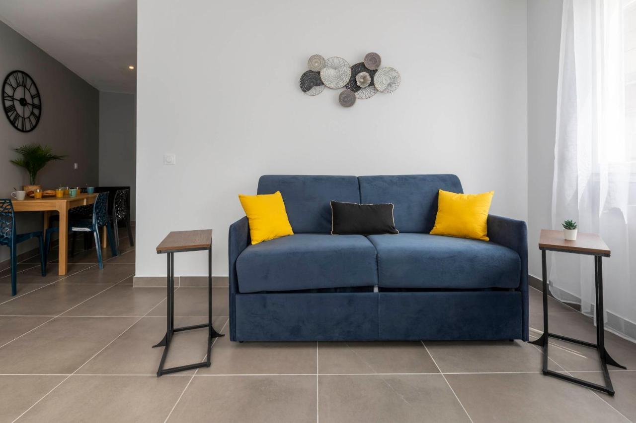 Loc Trotteur Le Graphite T2 Grand Confort Terrasse Lourdes Buitenkant foto